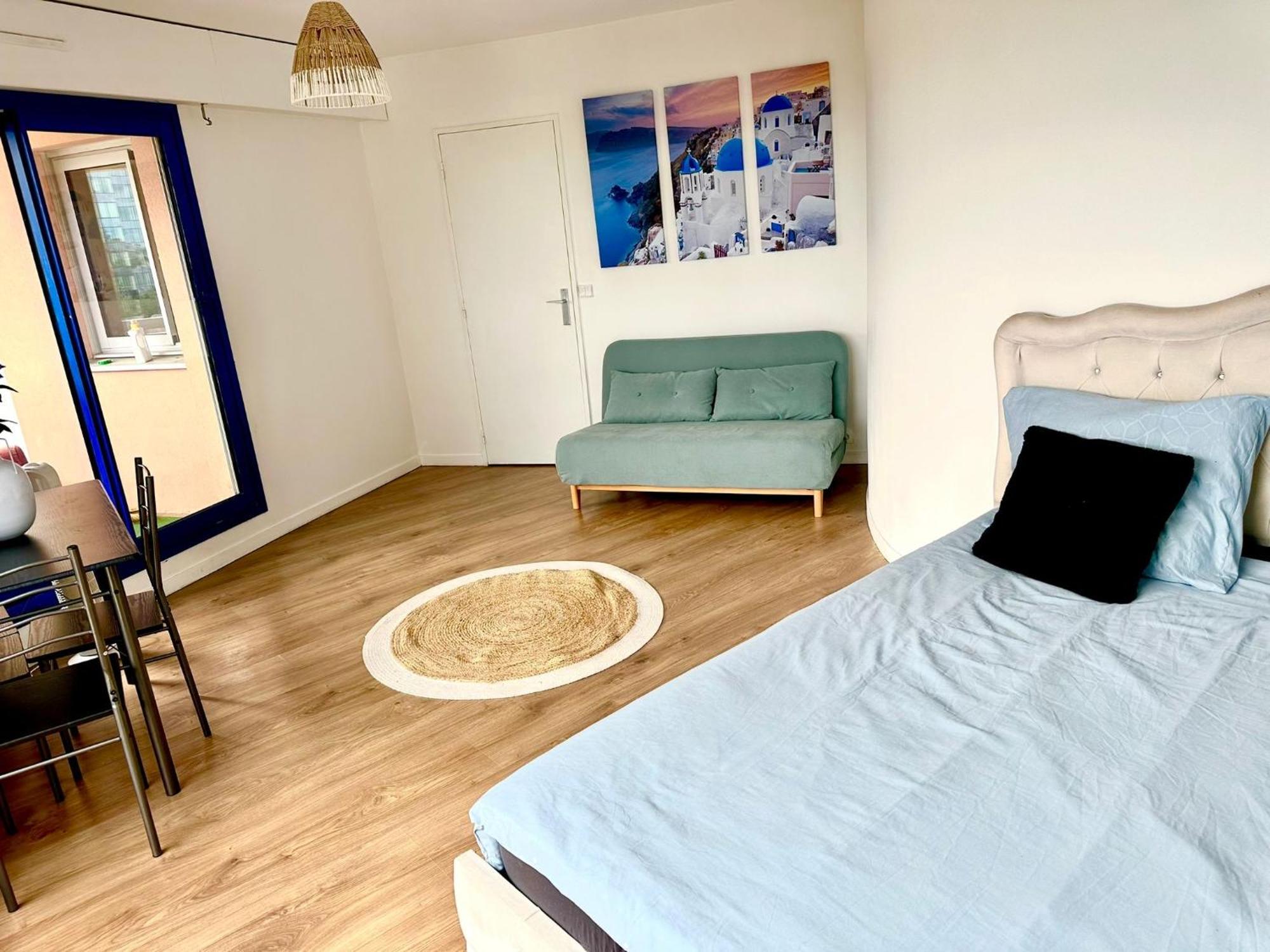 Paris La Defense - Santorin Apartment With Jacuzzi Курбевуа Экстерьер фото